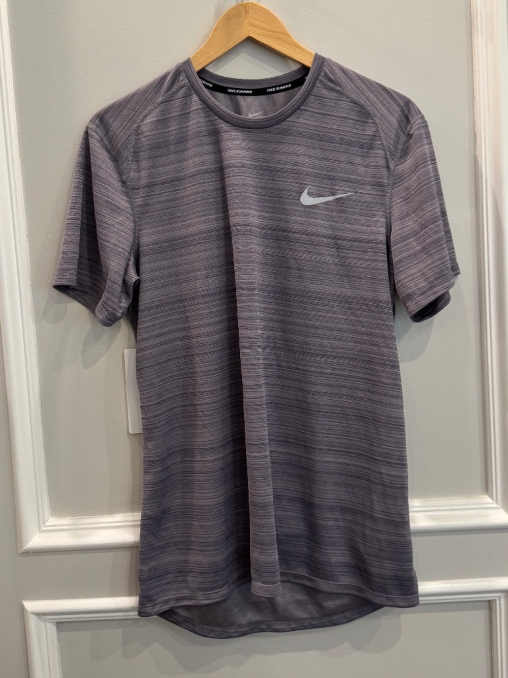 Nike Running Dri-FIT Heathered Purple Gray Short Sleeve Shirt Medium